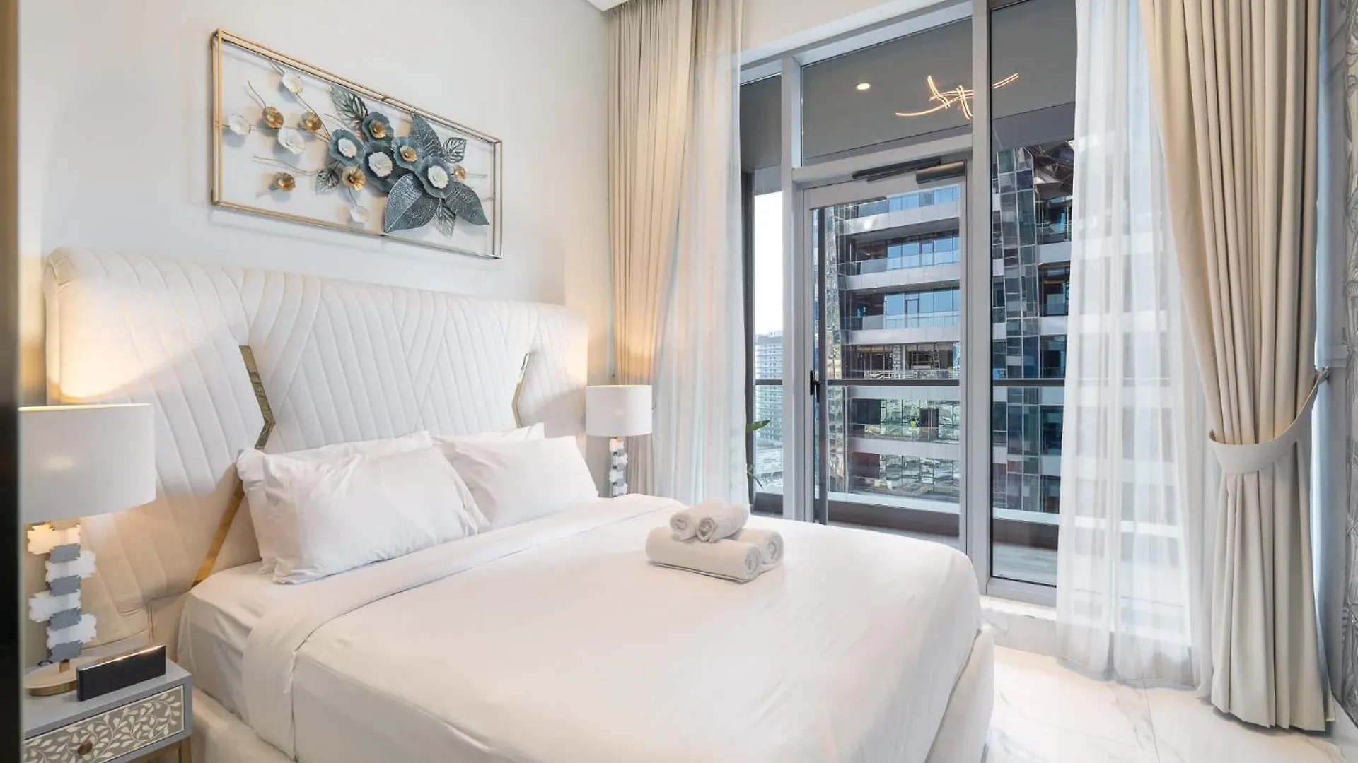 Apartment Studio In J One Tower Perfect For Your Stay And Sleeps 4 Dubai