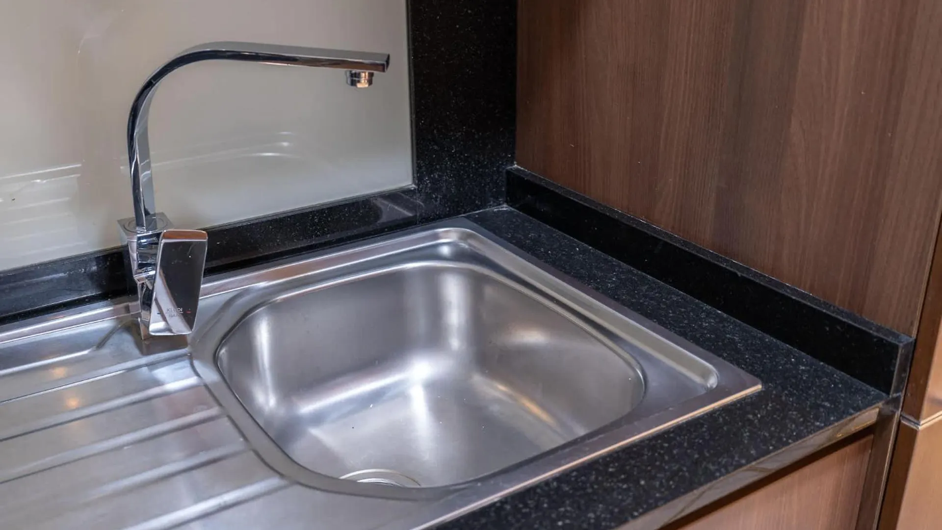 Apartment Studio In J One Tower Perfect For Your Stay And Sleeps 4 Dubai United Arab Emirates